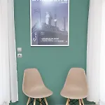度假居 Cinema Themed House In