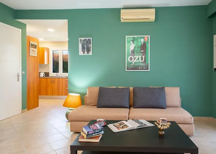 Holiday home Cinema Themed House In *