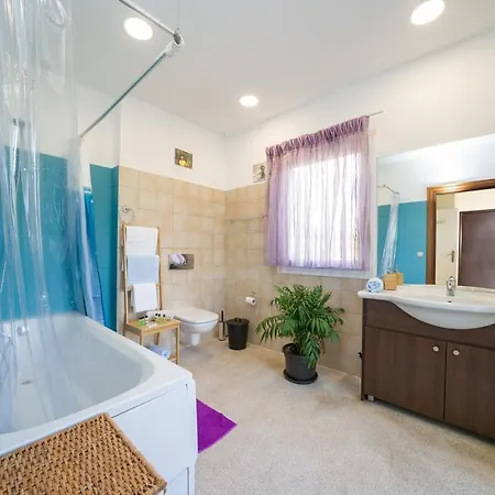 Cinema Themed House In Argostoli (Kefalonia)