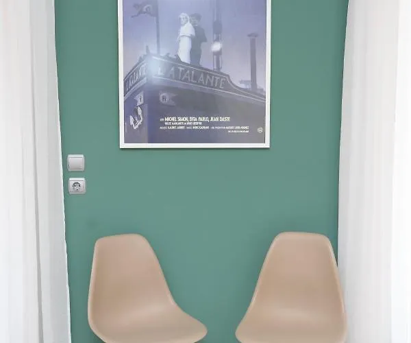 Ferienhaus Cinema Themed House In